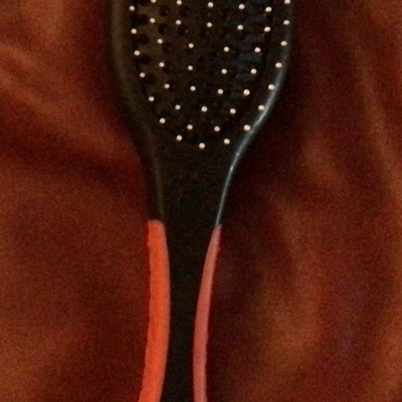 Dogs Harness and leash and dog brush,. new - Picture 6 of 16